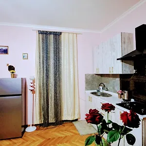 красивый дом в старом Тбилиси